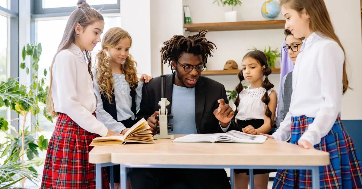 Les Impact des Classements Sociaux sur l'Éducation